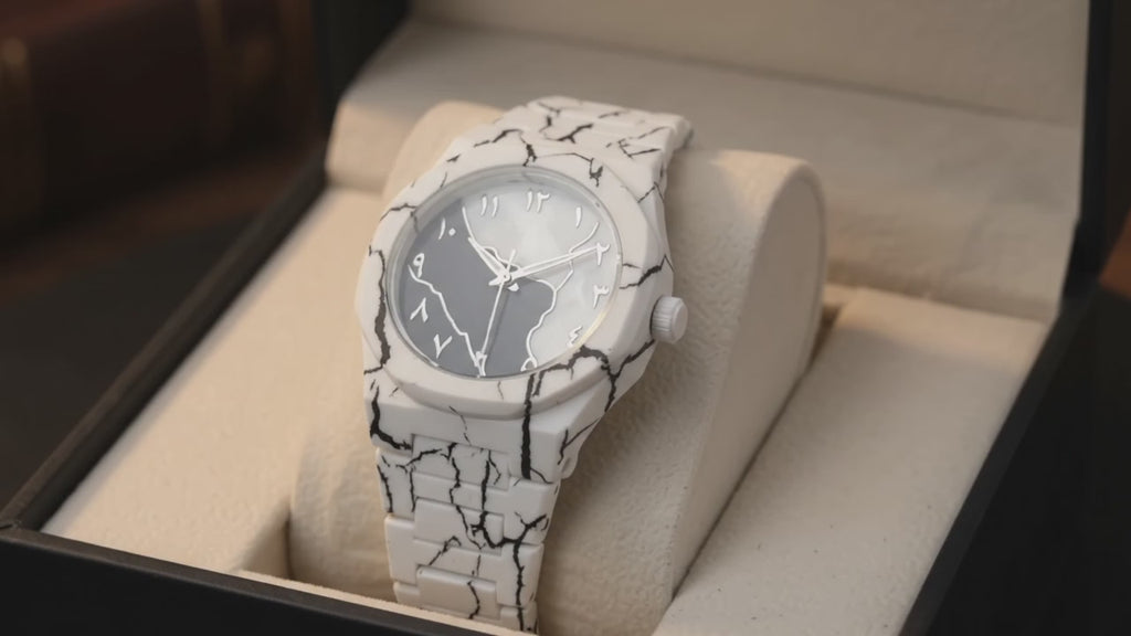 White Marble Arabic Dial Watch for Men & Women – Dual-Tone Quartz Wristwatch with Luxury Gift Box