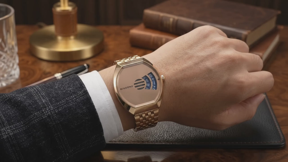 BINBOND Men's Luxury Gold Watch – Futuristic Rotating Disc Dial Stainless Steel Quartz Wristwatch